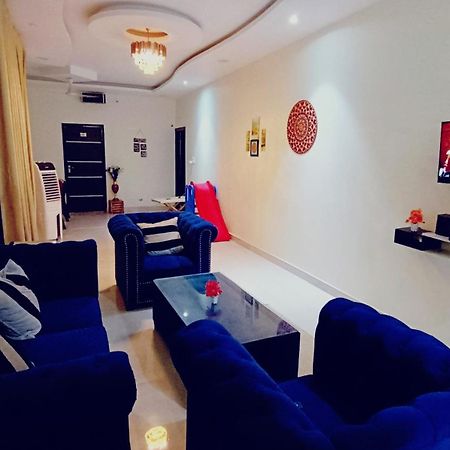 Atulyam Stays Sushant Golf City Lucknow Extérieur photo