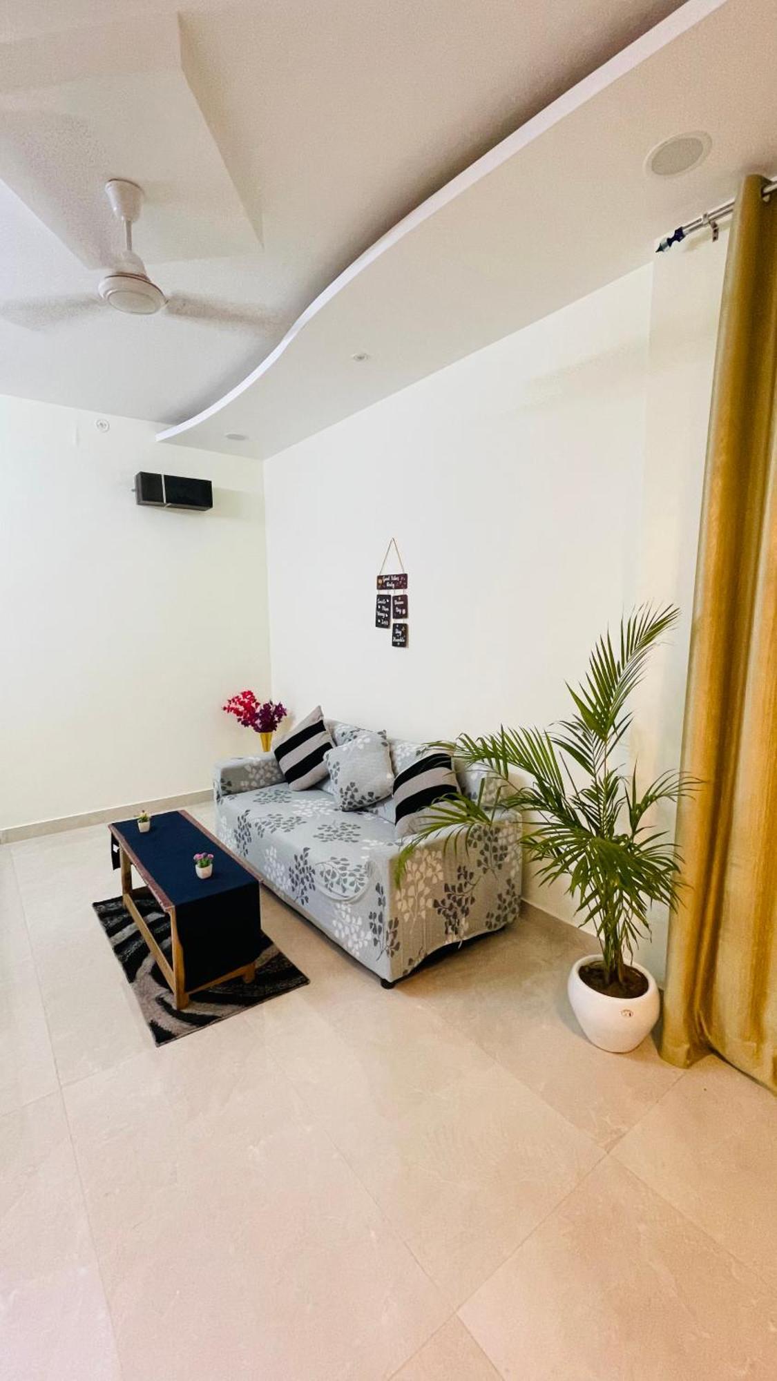 Atulyam Stays Sushant Golf City Lucknow Extérieur photo