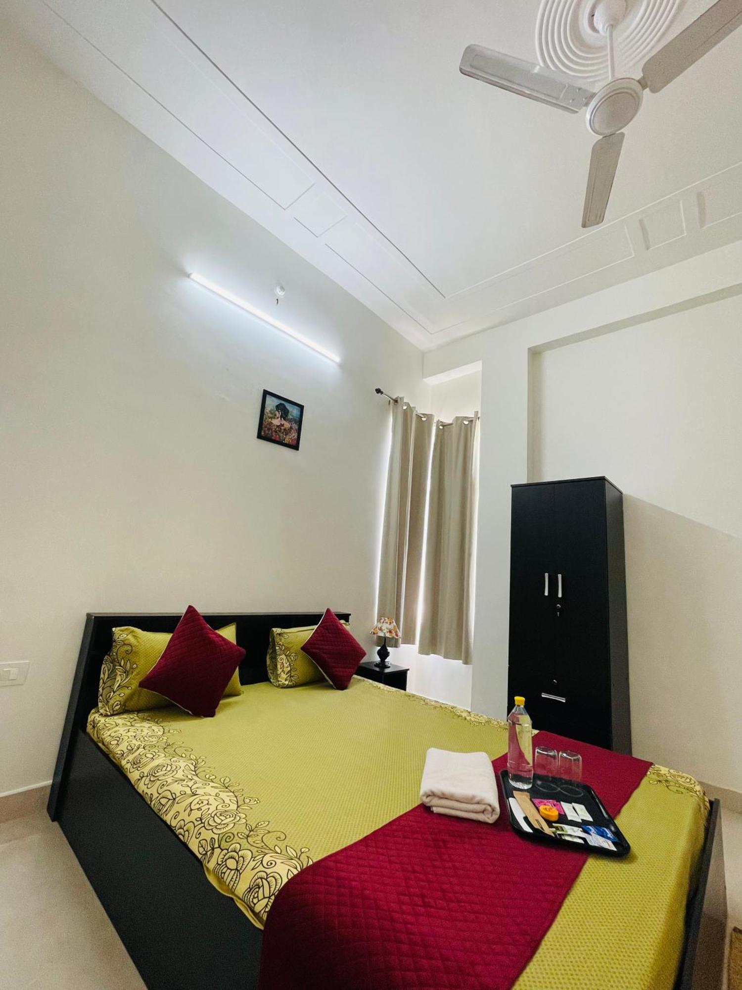 Atulyam Stays Sushant Golf City Lucknow Extérieur photo