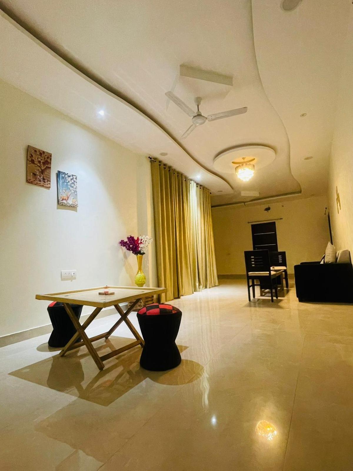 Atulyam Stays Sushant Golf City Lucknow Extérieur photo