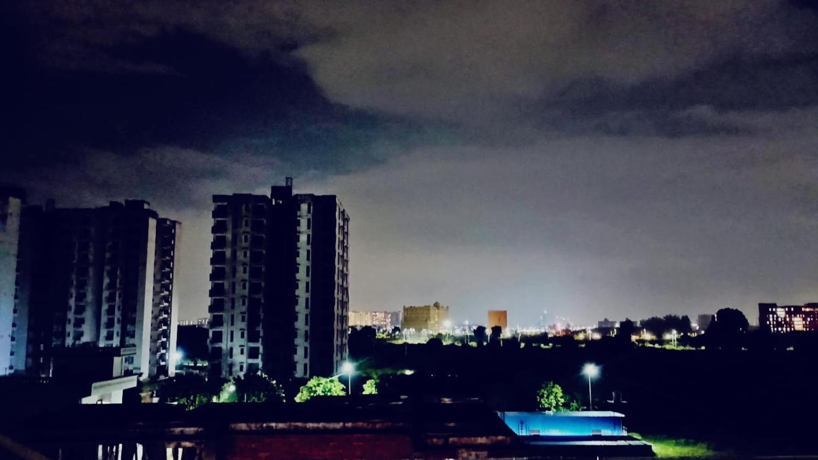 Atulyam Stays Sushant Golf City Lucknow Extérieur photo