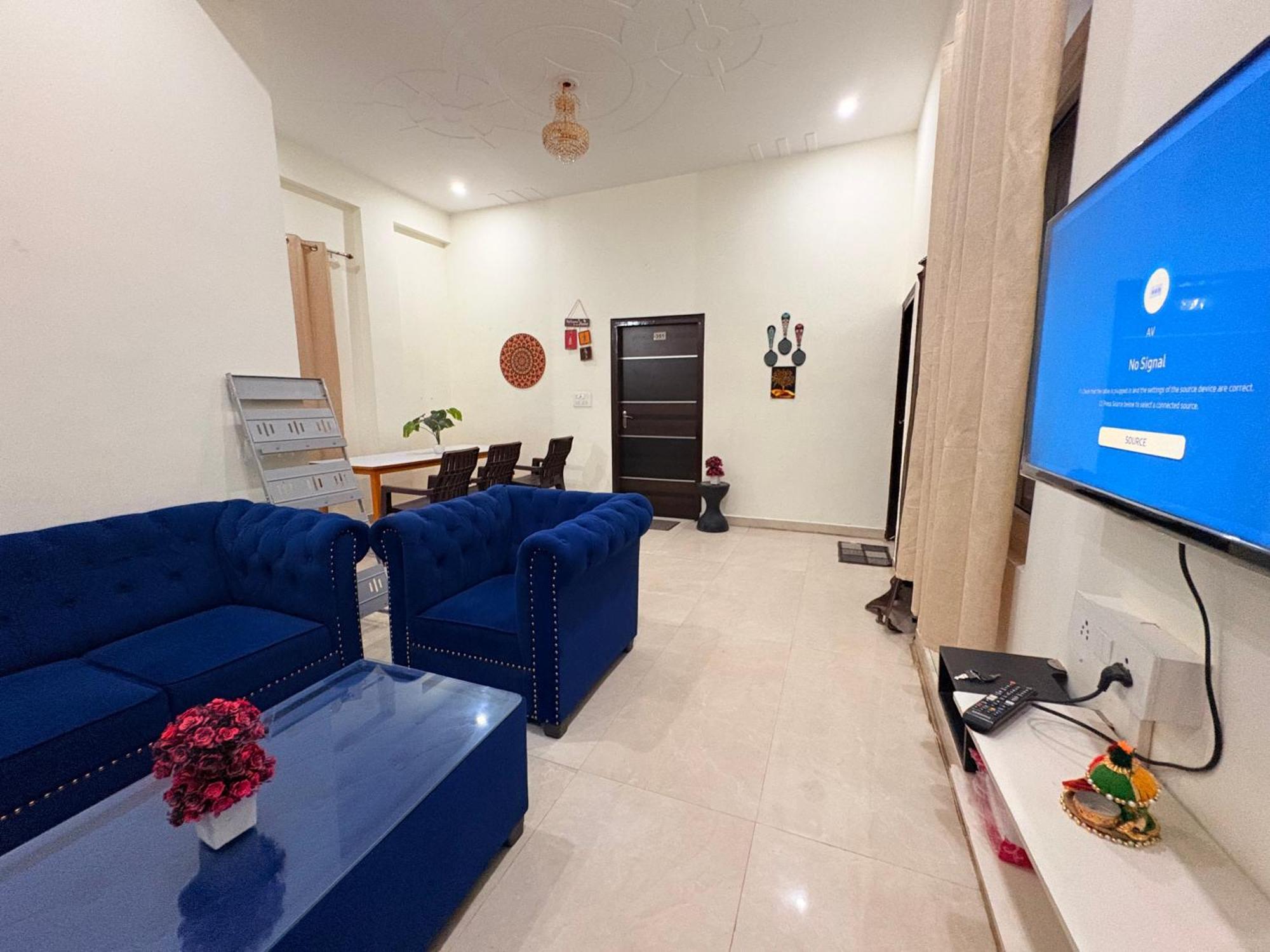 Atulyam Stays Sushant Golf City Lucknow Extérieur photo