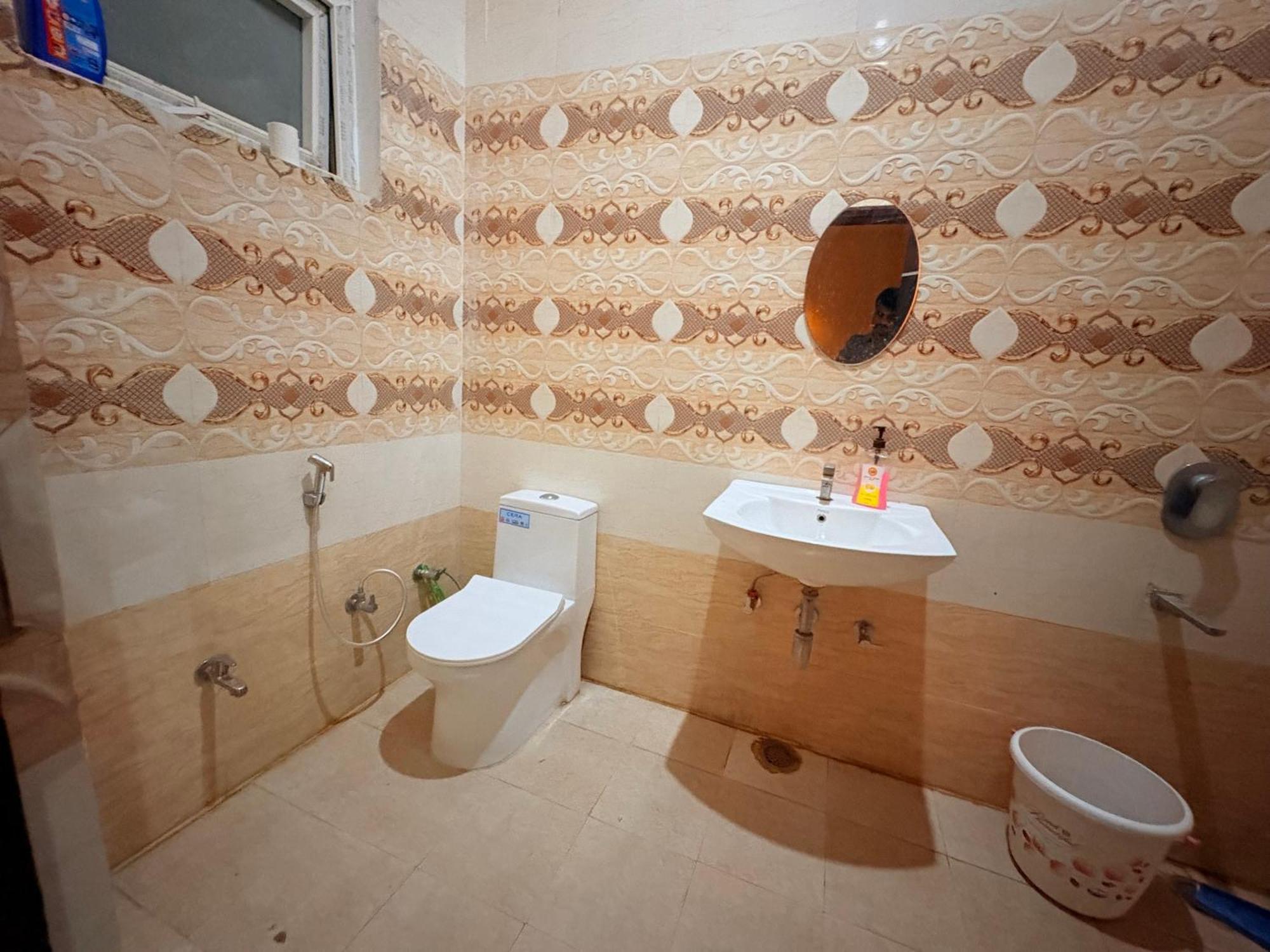 Atulyam Stays Sushant Golf City Lucknow Extérieur photo